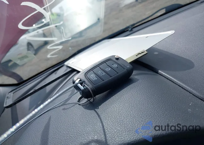 3KPC24A63LE109873: 41933713