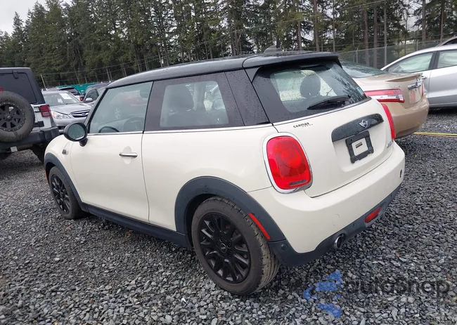 WMWXP5C56J2D71961: 41933887