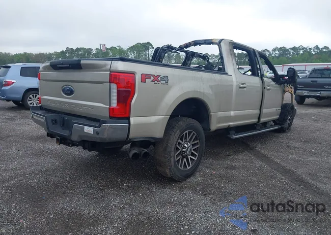 1FT7W2BT3HEC73805: 41933979