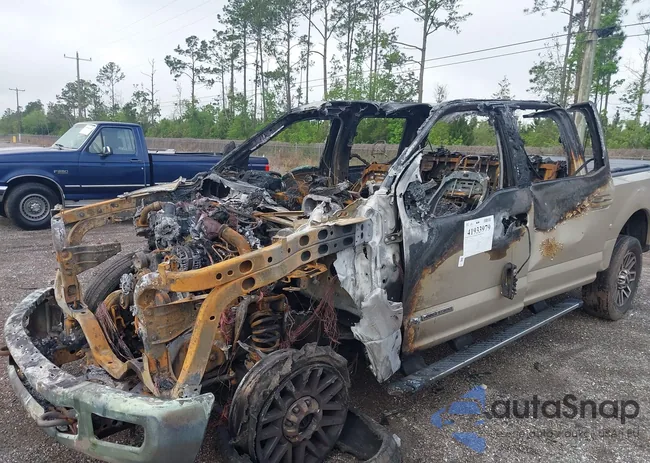 1FT7W2BT3HEC73805: 41933979