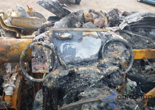 1FT7W2BT3HEC73805: 41933979