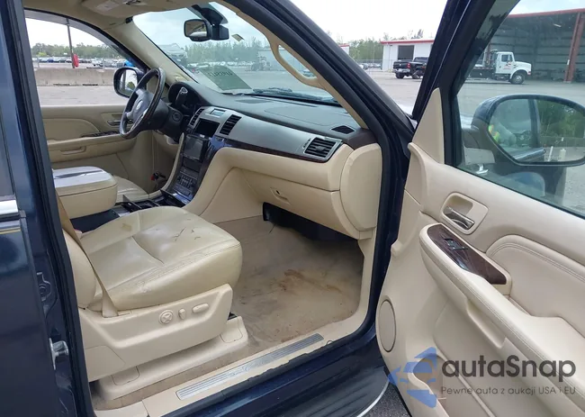 1GYFK66897R288492: 41935413