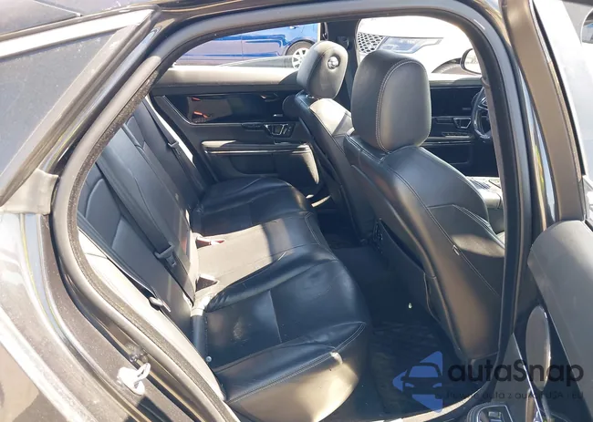 SAJWJ1CD6F8V83990: 41936162