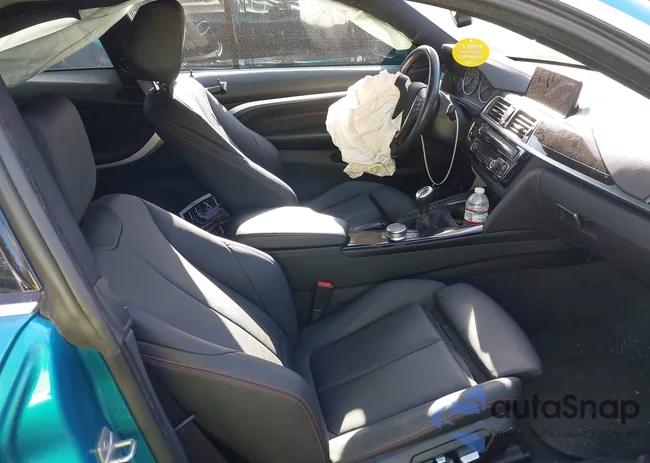 WBA4W3C56JAE99472: 41936345