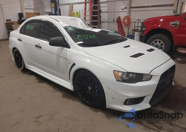 JA32W8FVXCU030613: 41937244