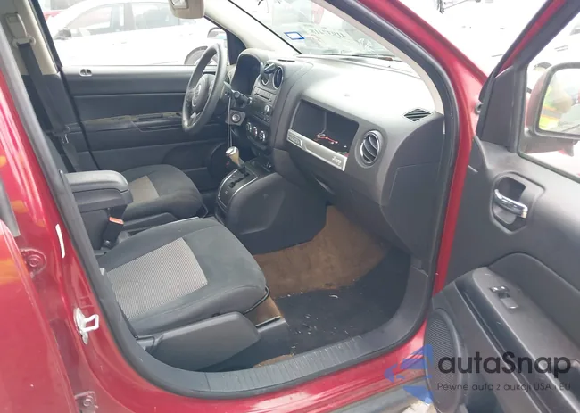 1C4NJCBA8ED881668: 41937418