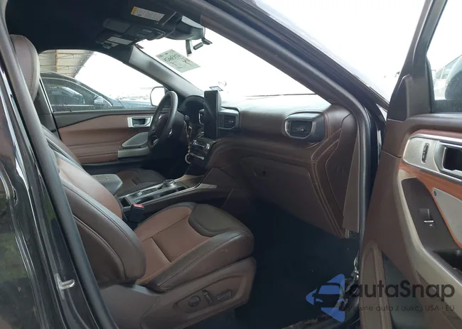 1FM5K8LC0NGB10593: 41936628