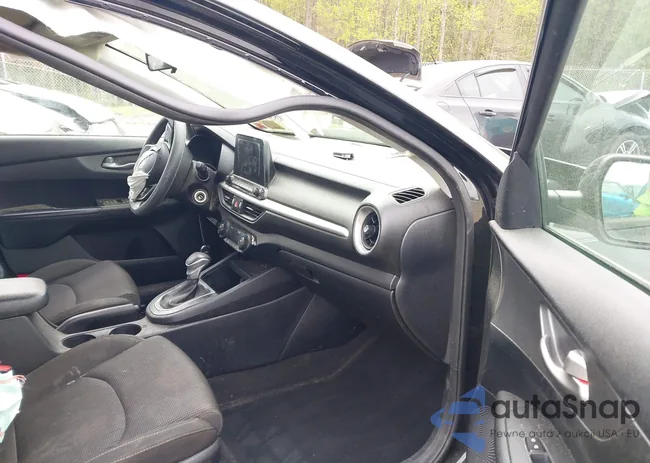 3KPF24AD2KE124486: 41936770