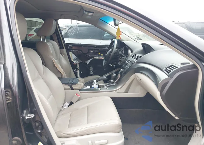 19UUA8F24DA015625: 41938423