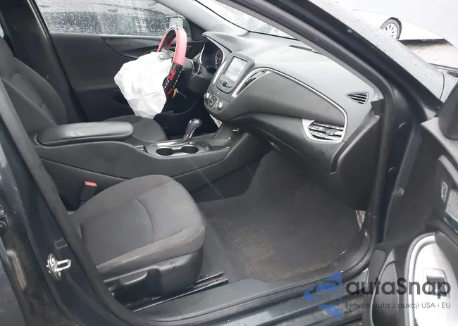 1G1ZB5ST6HF248955: 41938495