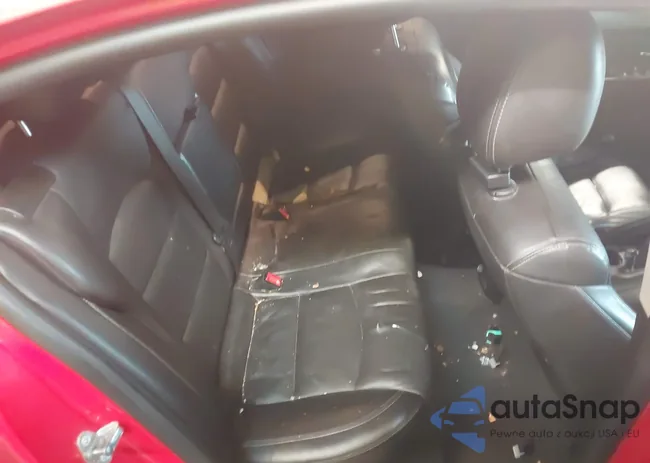 1G1PE5SB8F7108094: 41938544