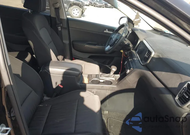 KNDPM3AC8L7828578: 41938582