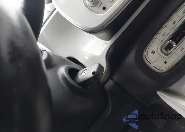 WMEFJ5DA6GK066480: 41937708