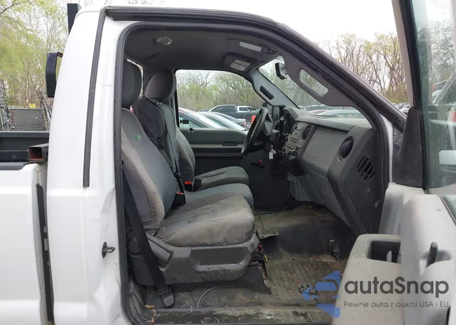 1FTBF3A61GEC07084: 41937847