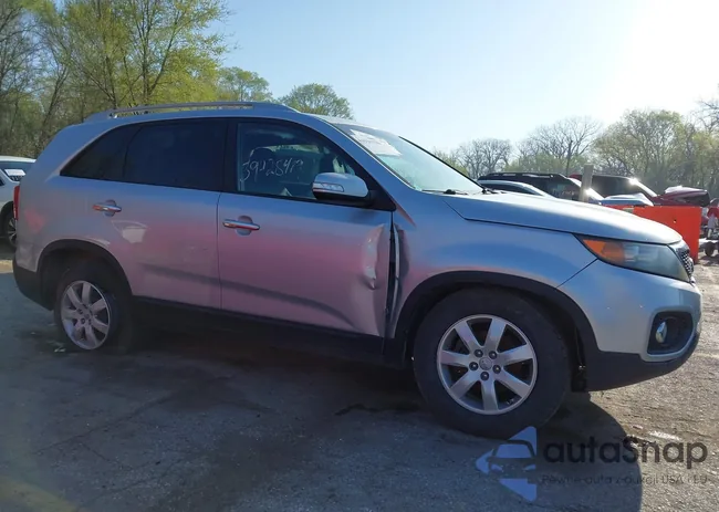 5XYKT3A69CG188147: 41939136