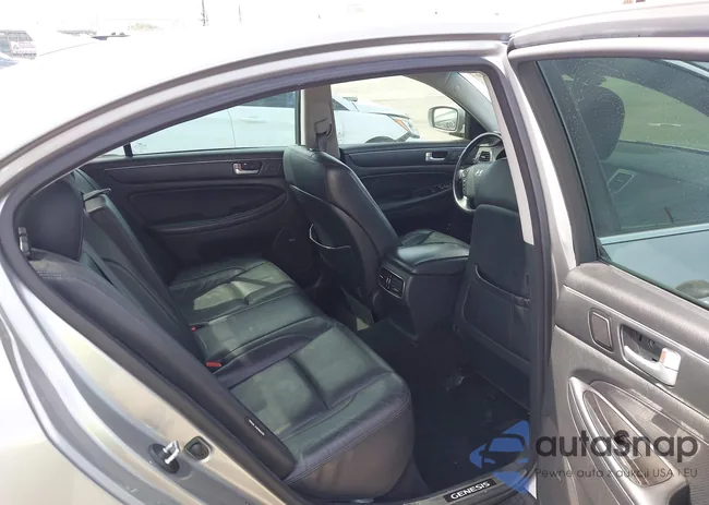 KMHGC4DH4CU185501: 41939420