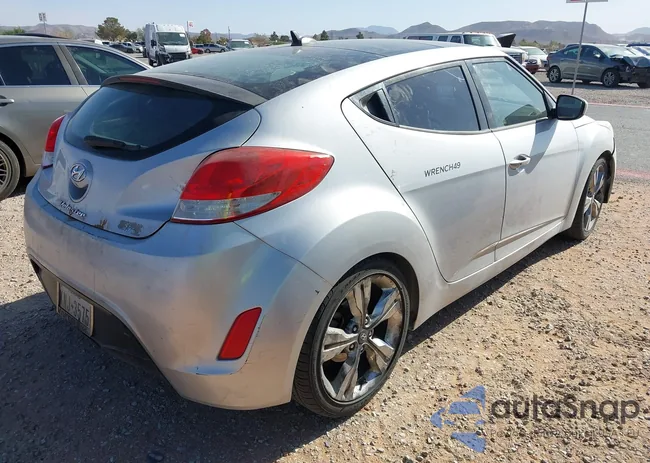 KMHTC6AD0HU317429: 41940363