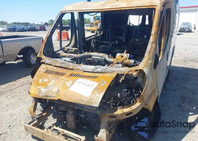 3C6TRVNG8EE119913: 41941437