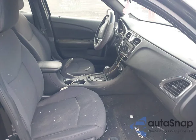 1C3CCBBB2DN592528: 41941445