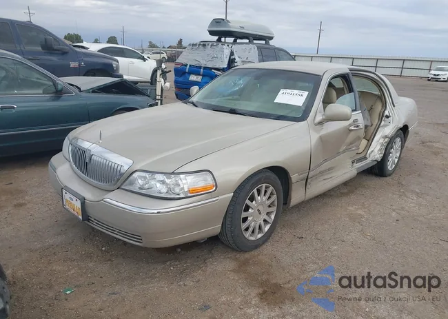 1LNHM81V47Y619241: 41941558