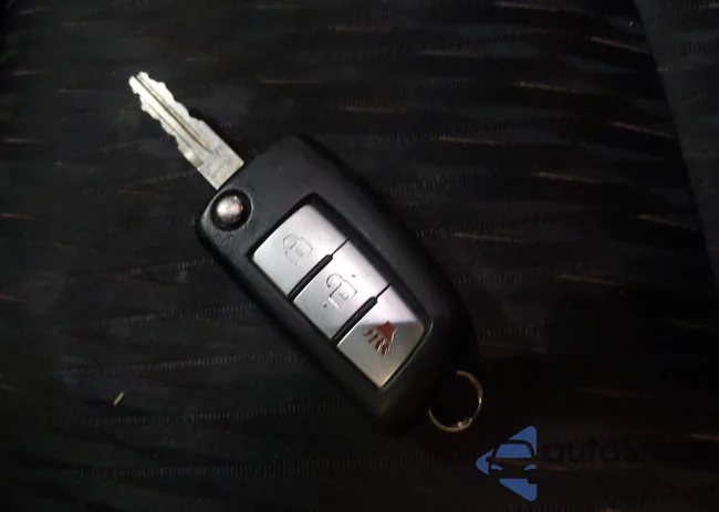 KNMAT2MV9JP583481: 41942177