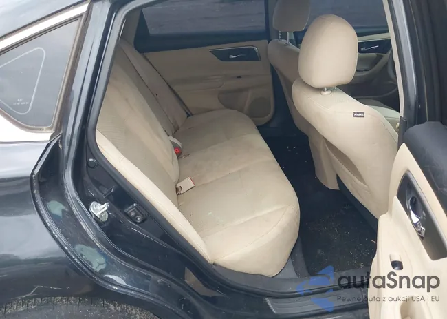 1N4AL3AP5FN335216: 41942238