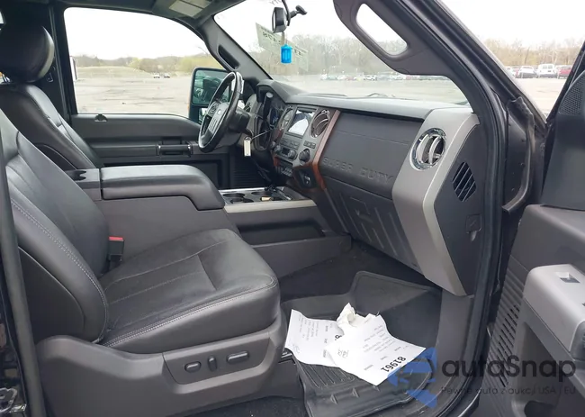 1FT7X2B62CEC23588: 41942478