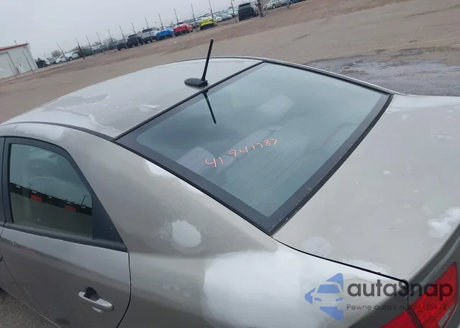 KNAFU4A27C5527317: 41941787