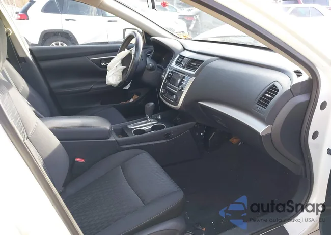 1N4AL3AP1HC225309: 41943323