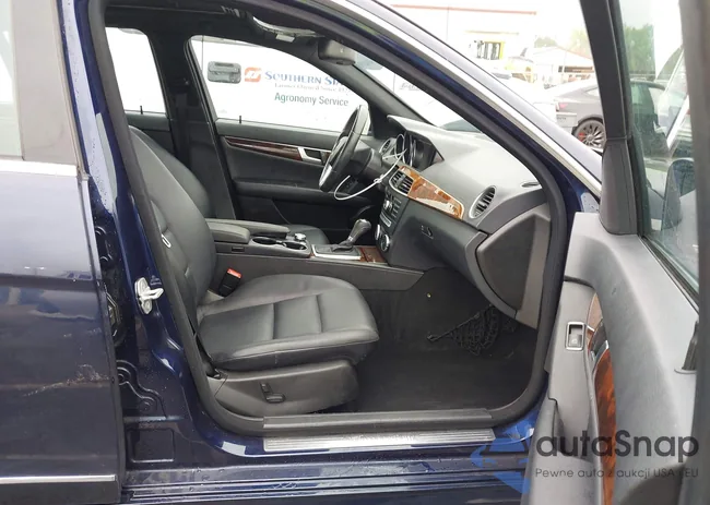 WDDGF8AB7DR264500: 41943477