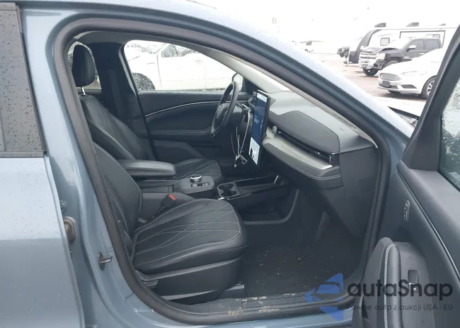 3FMTK1RM2PMA17484: 41943485