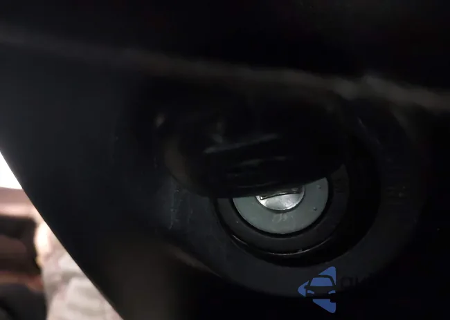 2T1BURHE4GC728857: 41942858