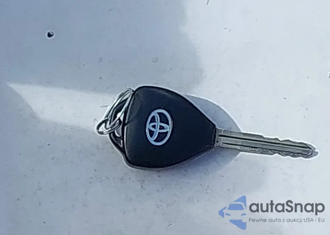 2T1BU4EE2AC398621: 41943716