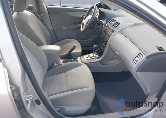 2T1BU4EE2AC398621: 41943716