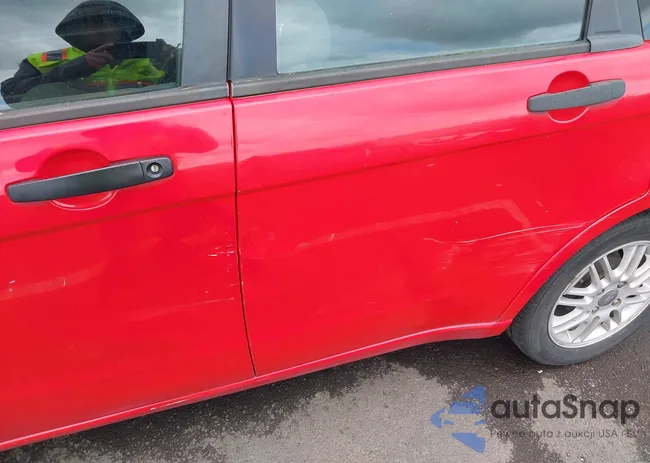 1FAHP35N28W179645: 41943801