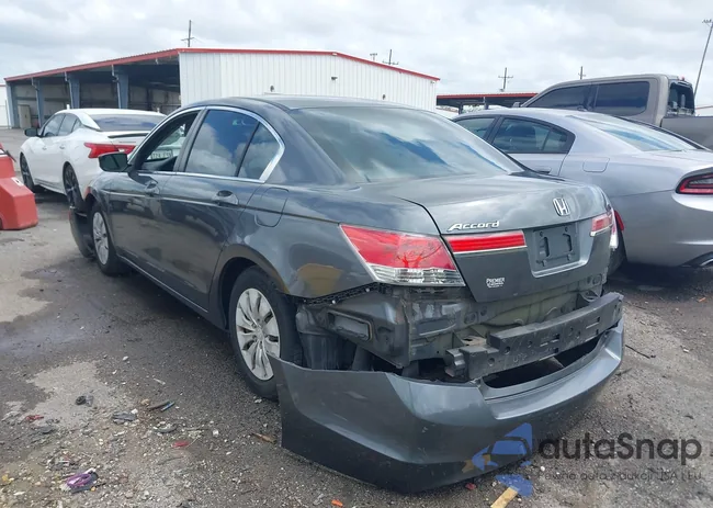 1HGCP2F3XCA230778: 41943932