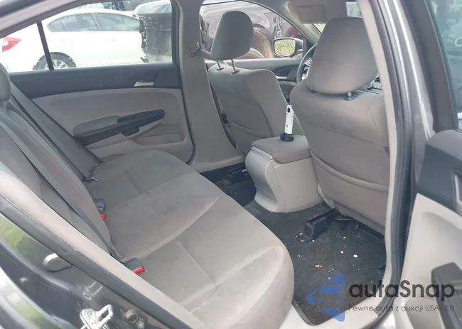 1HGCP2F3XCA230778: 41943932