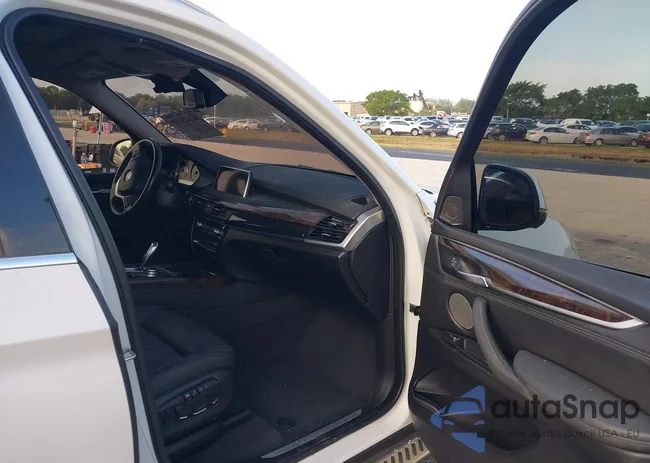 5UXKR0C50G0P26357: 41945355