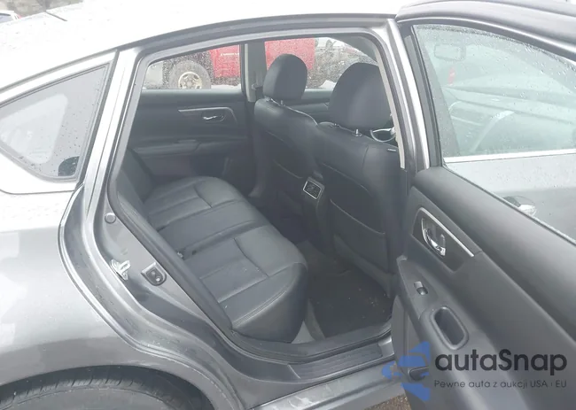 1N4AL3AP9FC228696: 41945567