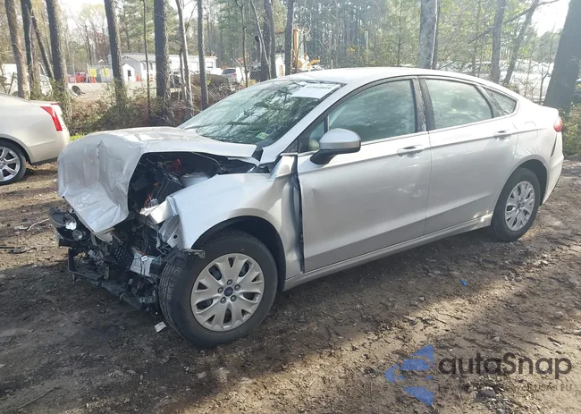 3FA6P0G70KR209689: 41944859