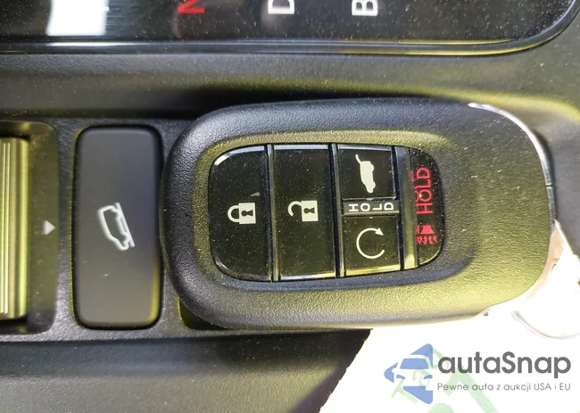 7FARS6H96RE044255: 41946130