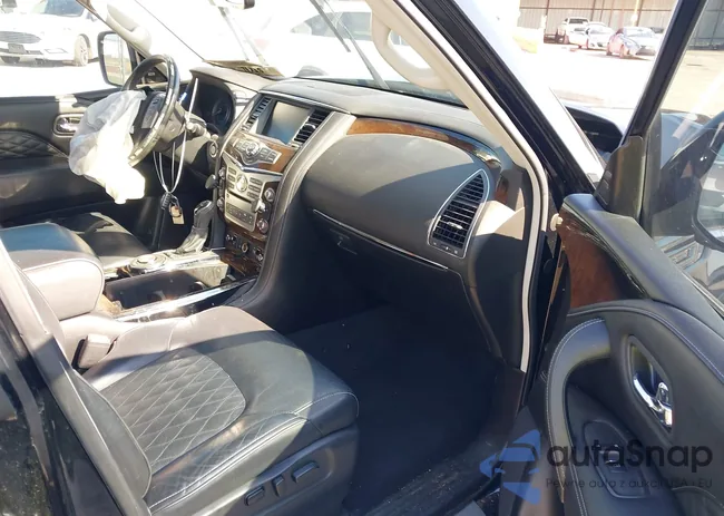 JN8AZ2NF4K9686808: 41946156