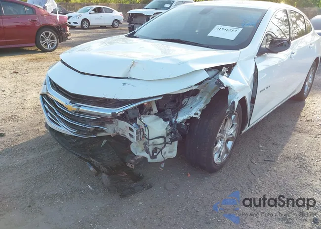 1G1ZD5ST7KF121004: 41946257