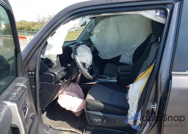 JTEEU5JR7M5238517: 41946323