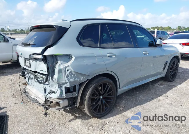 5UX13EU09R9V10745: 41945774