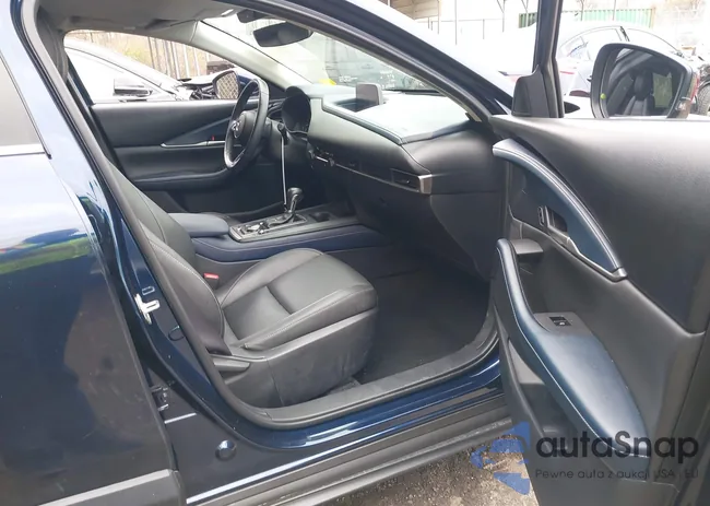 3MVDMBCL1LM140128: 41947581