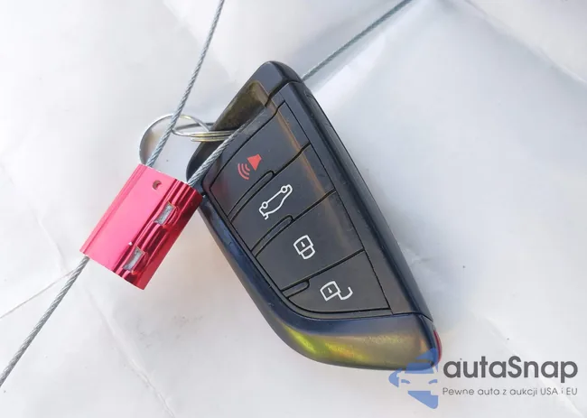 WZ1DB0G04PW057392: 41946682