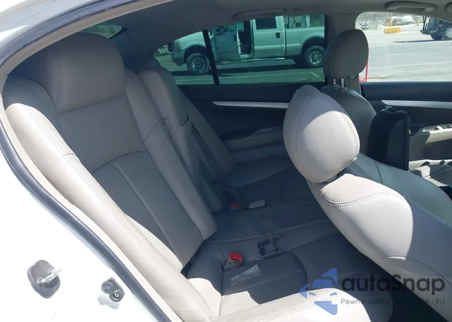 JNKCV61E09M012889: 41946826