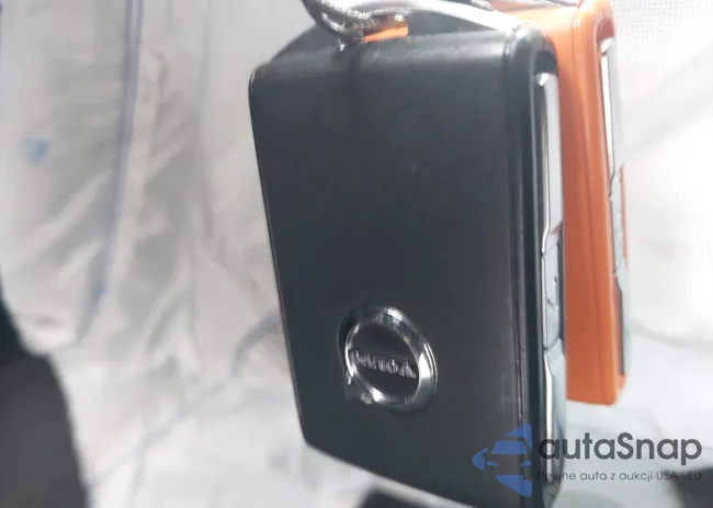 YV4L12UWXP2009398: 41946977