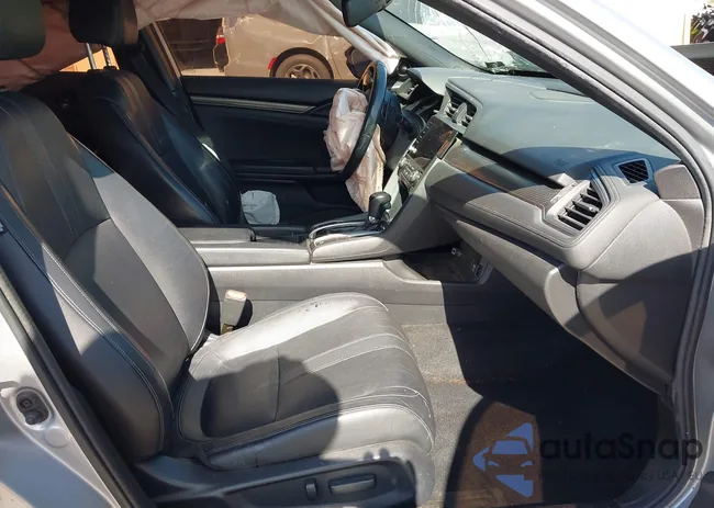 SHHFK7H92KU401990: 41948430